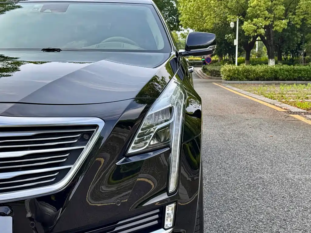 Cadillac CT6 2017 — фото 17