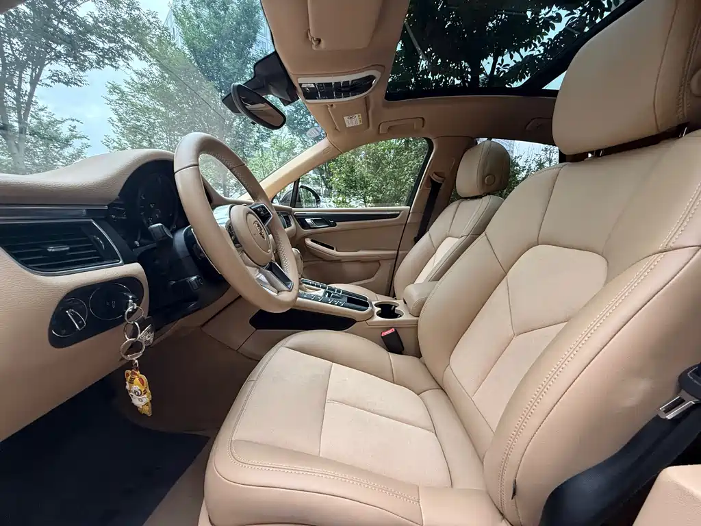 Porsche Macan 2015