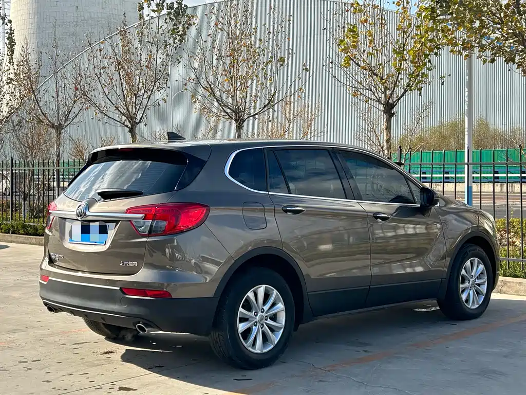 Buick Envision Plus 2017 — фото 12