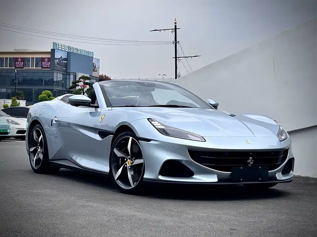 Ferrari Portofino 2021 — фото 13