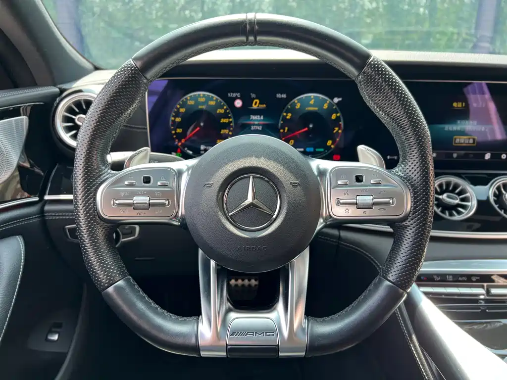 Mercedes-Benz AMG GT 2021 — фото 16
