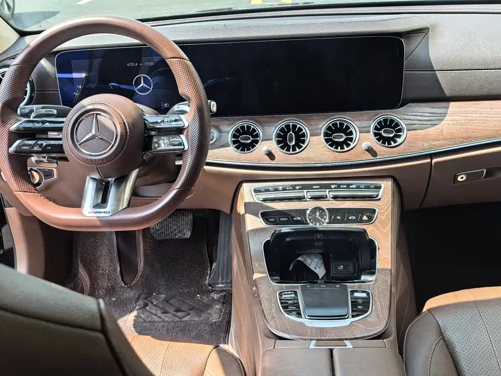 Mercedes-Benz E-Class 2018 — фото 7