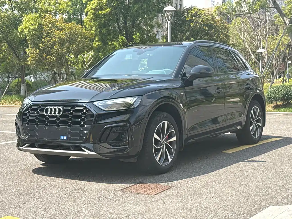 Audi Q5L 2025