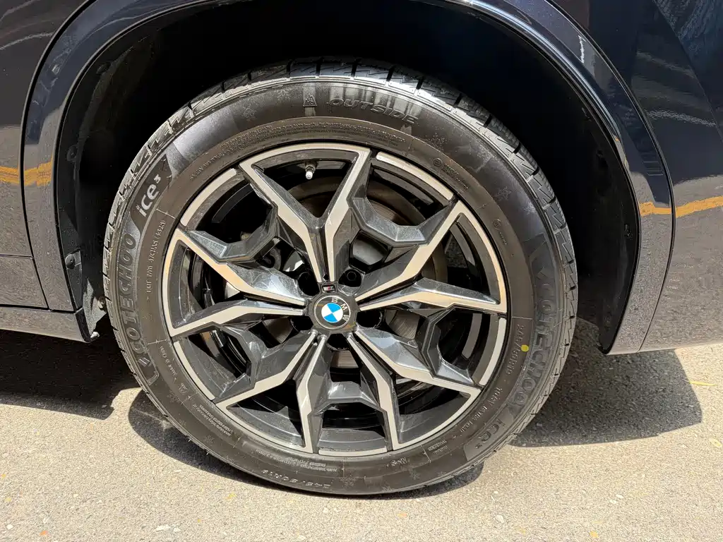 BMW X3 2022 — фото 12