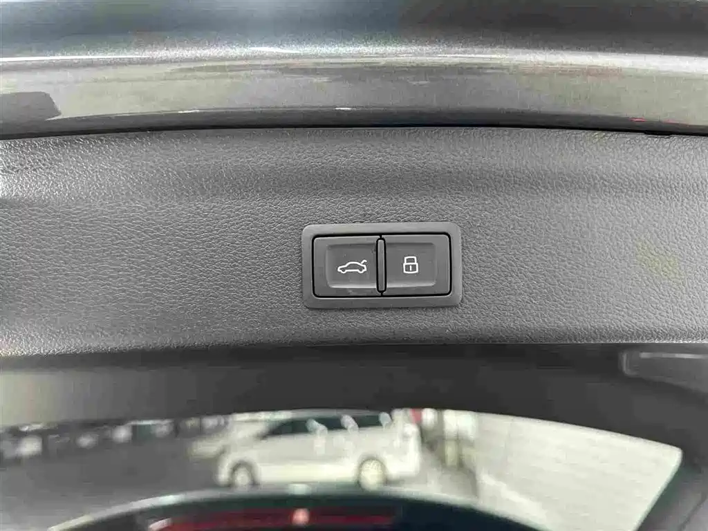 Audi Q3 2023 — фото 19