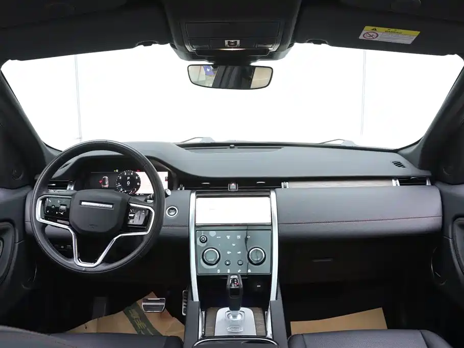 Land Rover Discovery Sport 2023 — фото 21