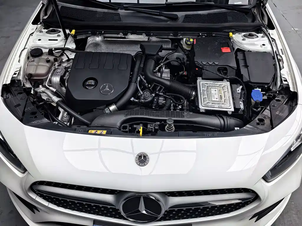 Mercedes-Benz A-Class 2023 — фото 21