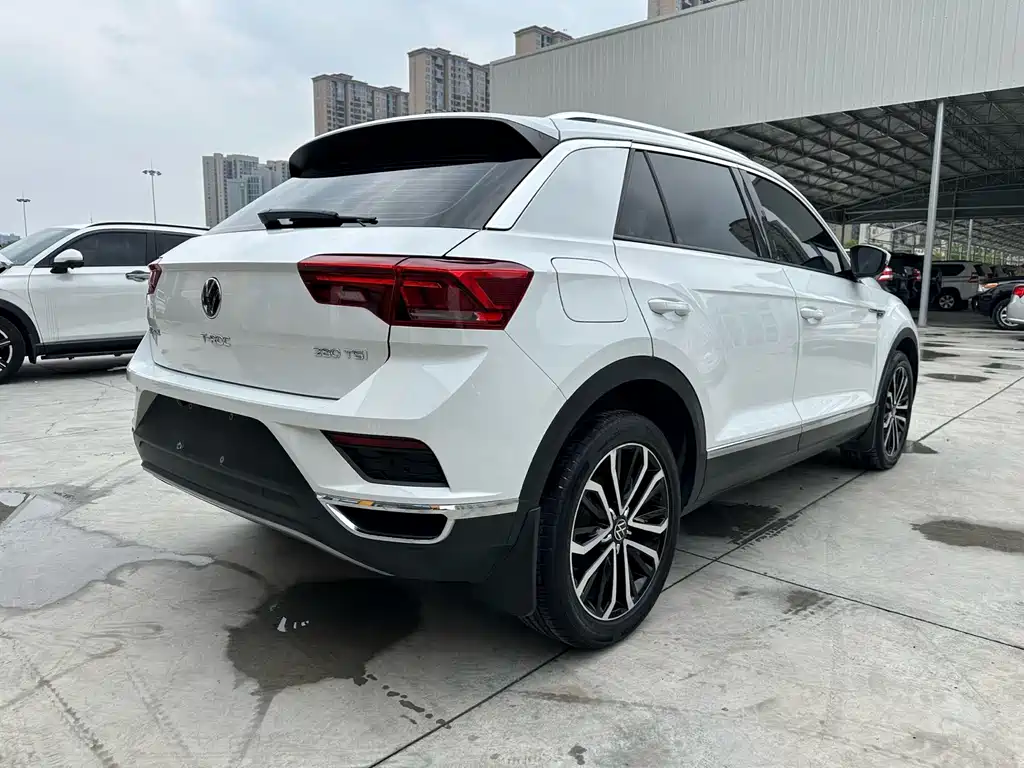 Volkswagen T-Roc 2022 — фото 5
