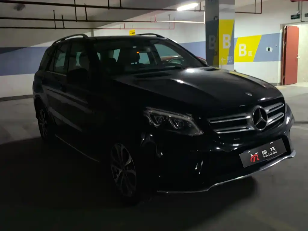 Mercedes-Benz GLE 2017 — фото 2