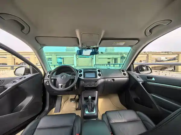 Volkswagen Tiguan 2014