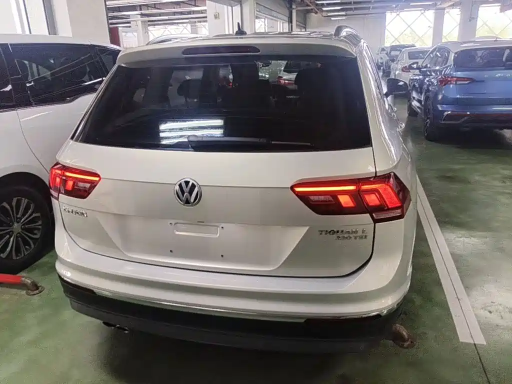 Volkswagen Tiguan L 2019
