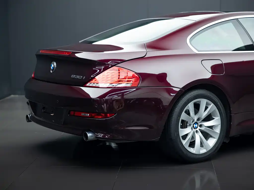 BMW 6 Series 2010 — фото 33
