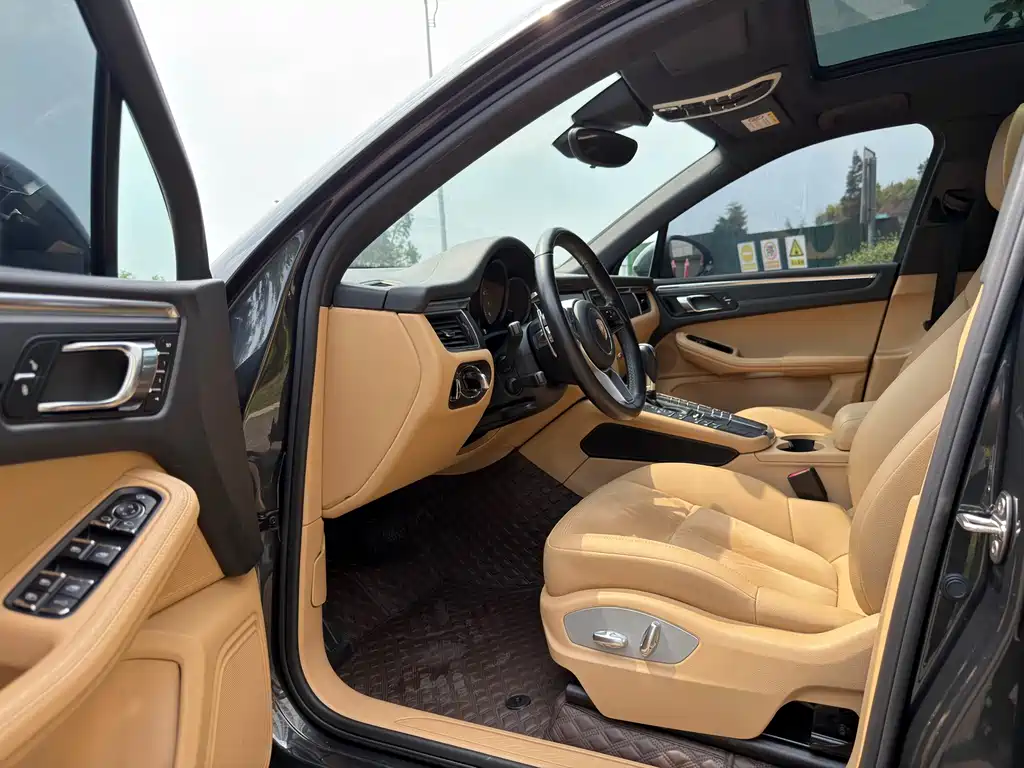 Porsche Macan 2018 — фото 4