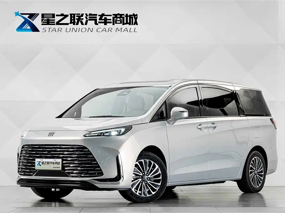 Buick GL8 New Energy 2025 — фото 1
