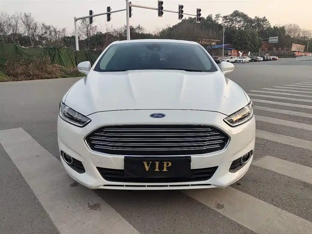 Ford Mondeo 2014
