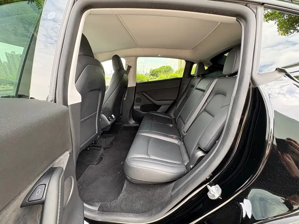 Tesla Model Y 2021 — фото 6