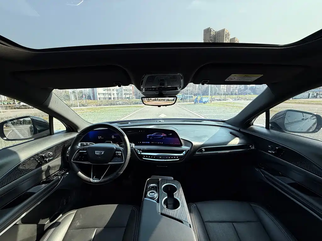 Cadillac Lyriq 2022
