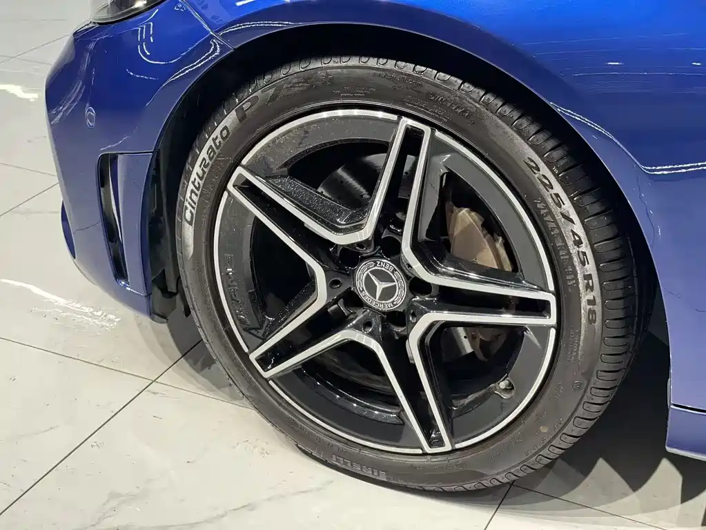 Mercedes-Benz C-Class 2020