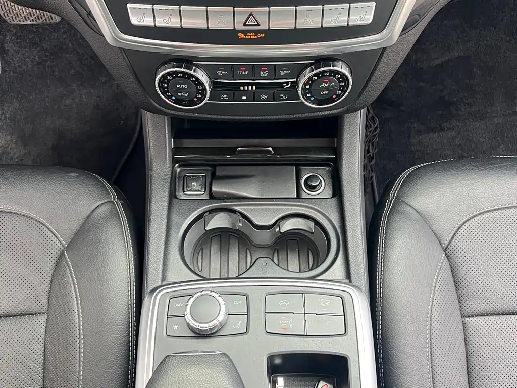 Mercedes-Benz GL-Class 2016 — фото 24