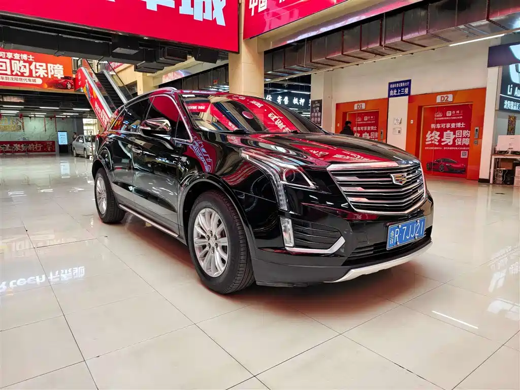 Cadillac XT5 2018 — фото 3