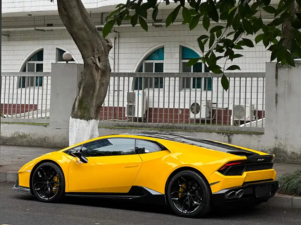 Lamborghini Huracán 2017