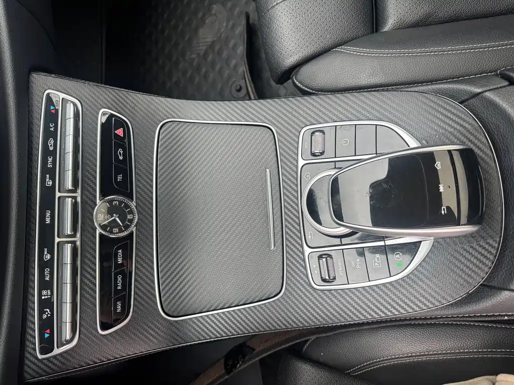 Mercedes-Benz E-Class 2017 — фото 17