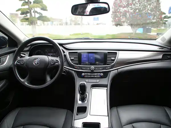 Buick LaCrosse 2022