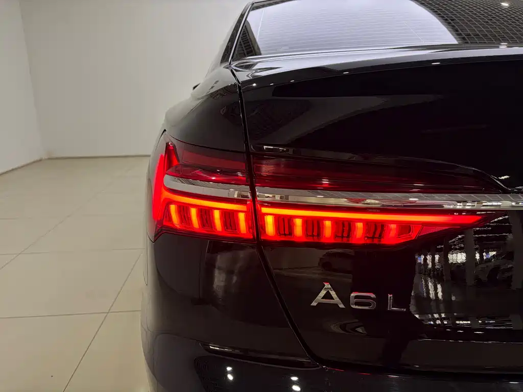 Audi A6L 2023 — фото 7