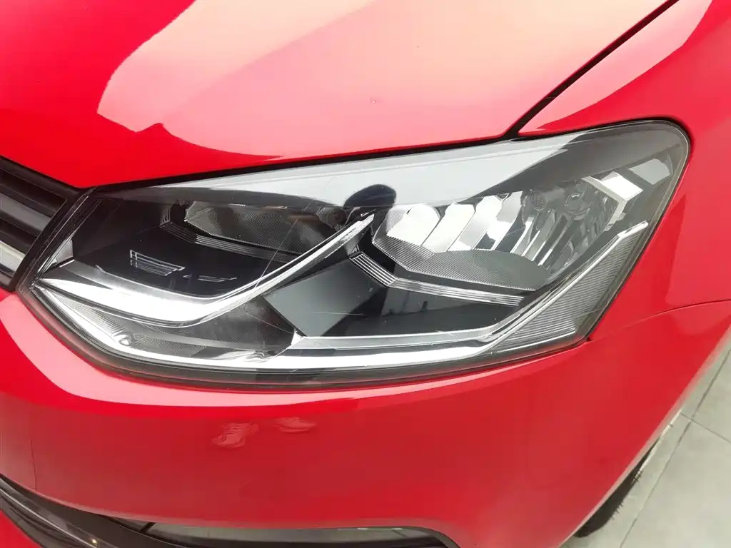Volkswagen Polo 2016