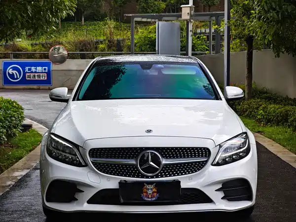 Mercedes-Benz C-Class 2019
