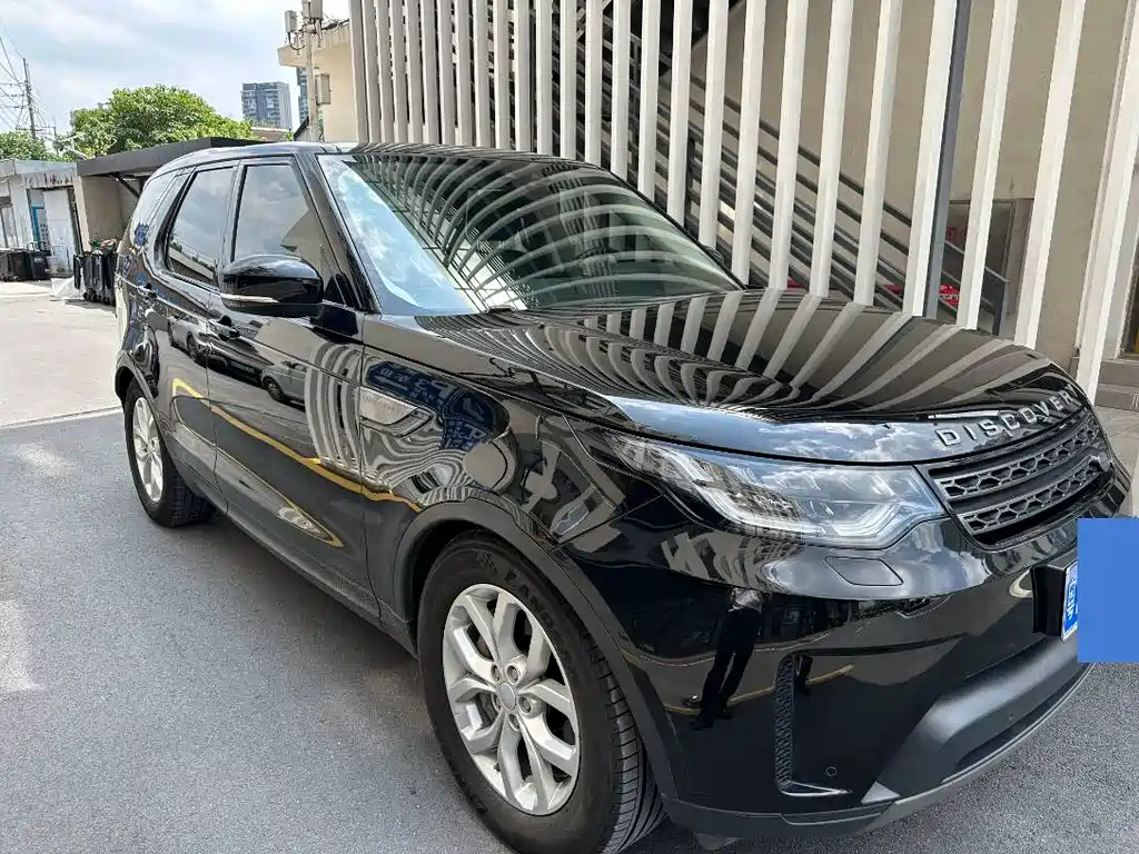 Land Rover Discovery 2019