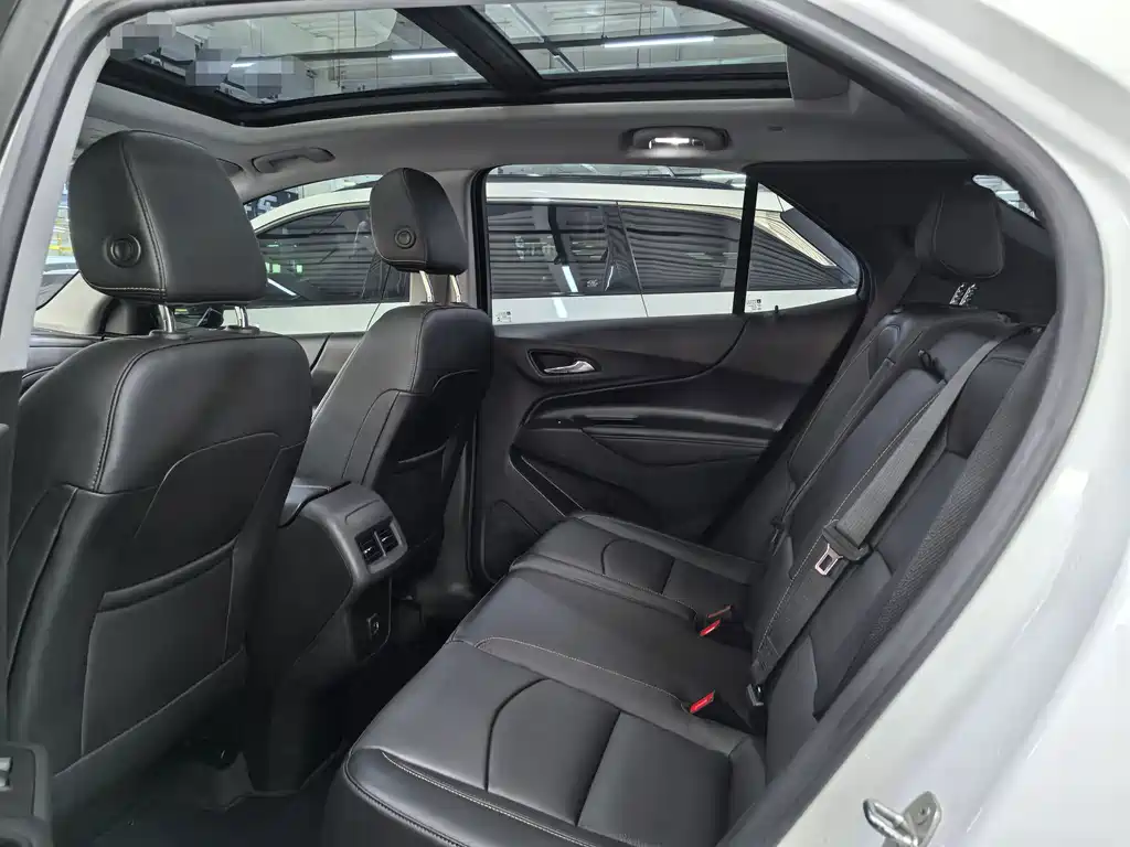 Chevrolet Equinox 2020 — фото 12