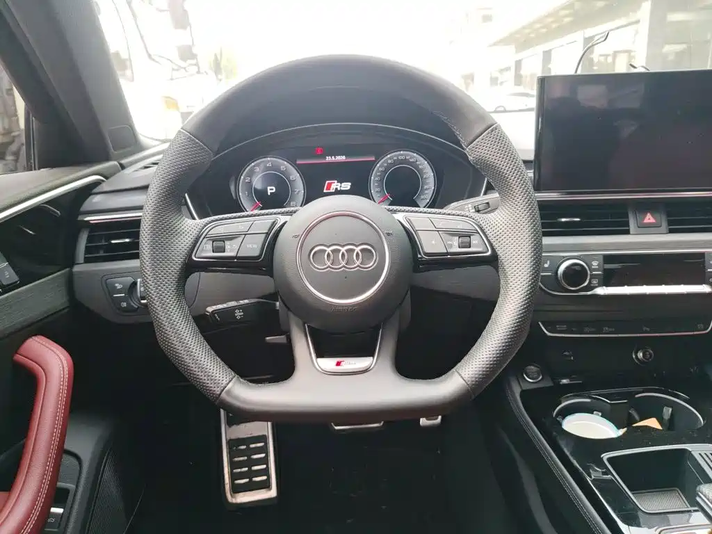 Audi A4L 2024
