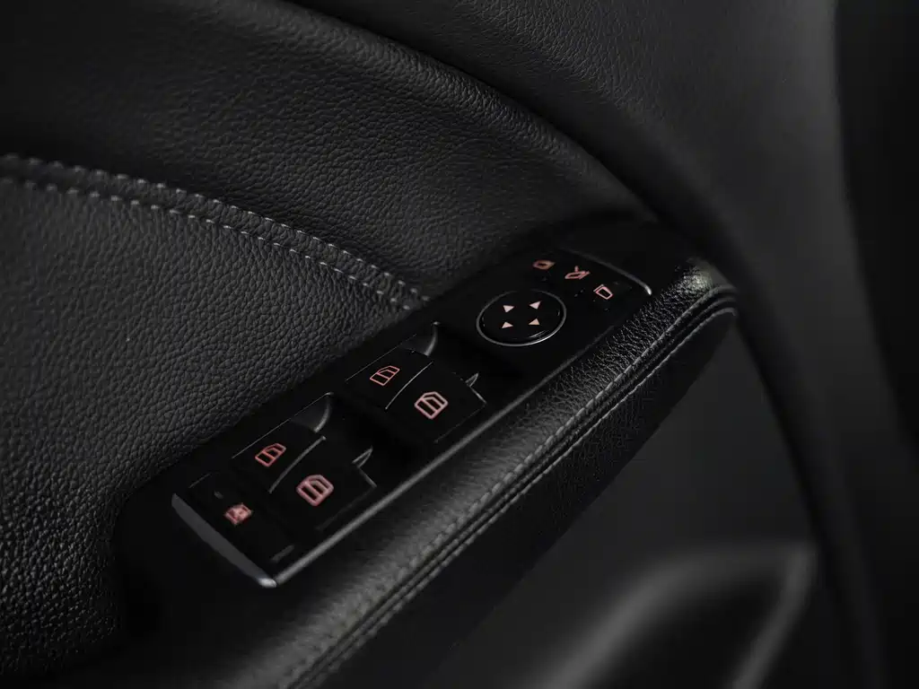 Mercedes-Benz B-Class 2018 — фото 14