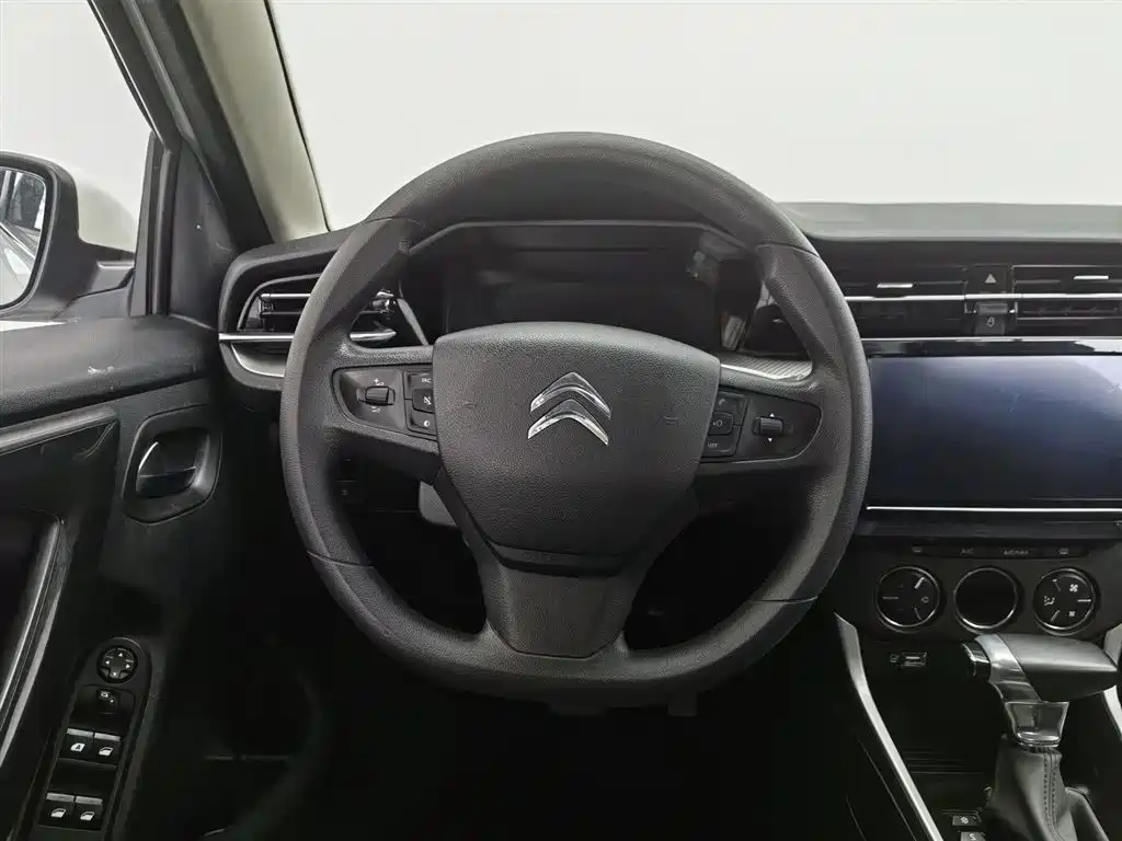 Citroen C3-XR 2023 — фото 11