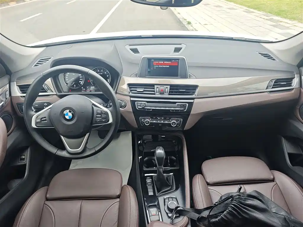 BMW X1 2019 — фото 10