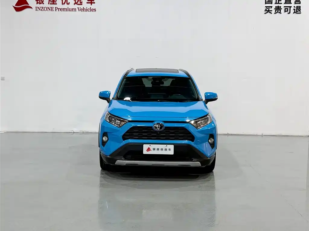 Toyota RAV4 2019 — фото 2