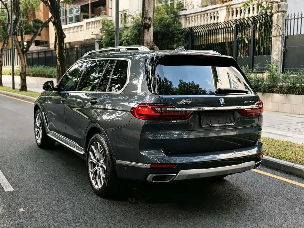 BMW X7 2019 — фото 17
