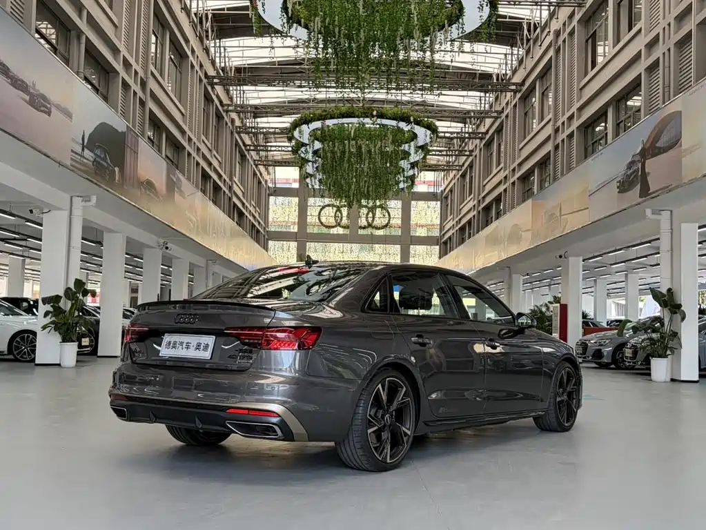 Audi A4L 2024