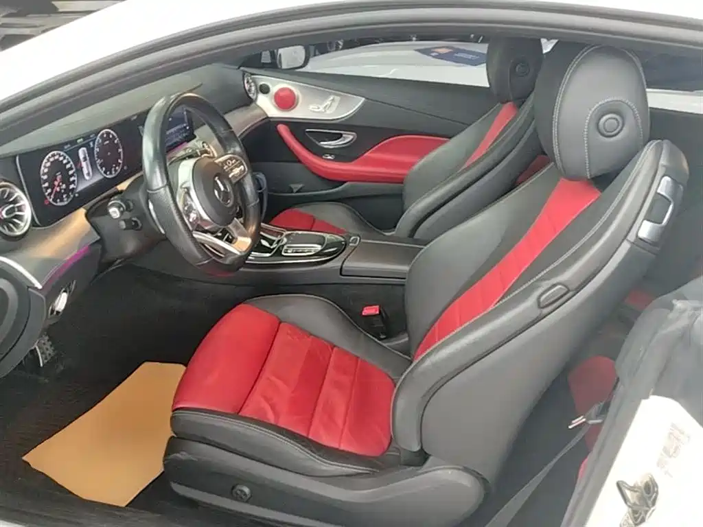 Mercedes-Benz E-Class 2020 — фото 15