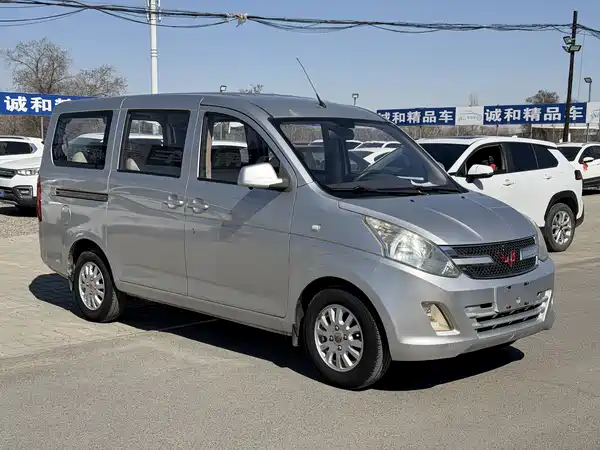 Wuling Rongguang V 2016