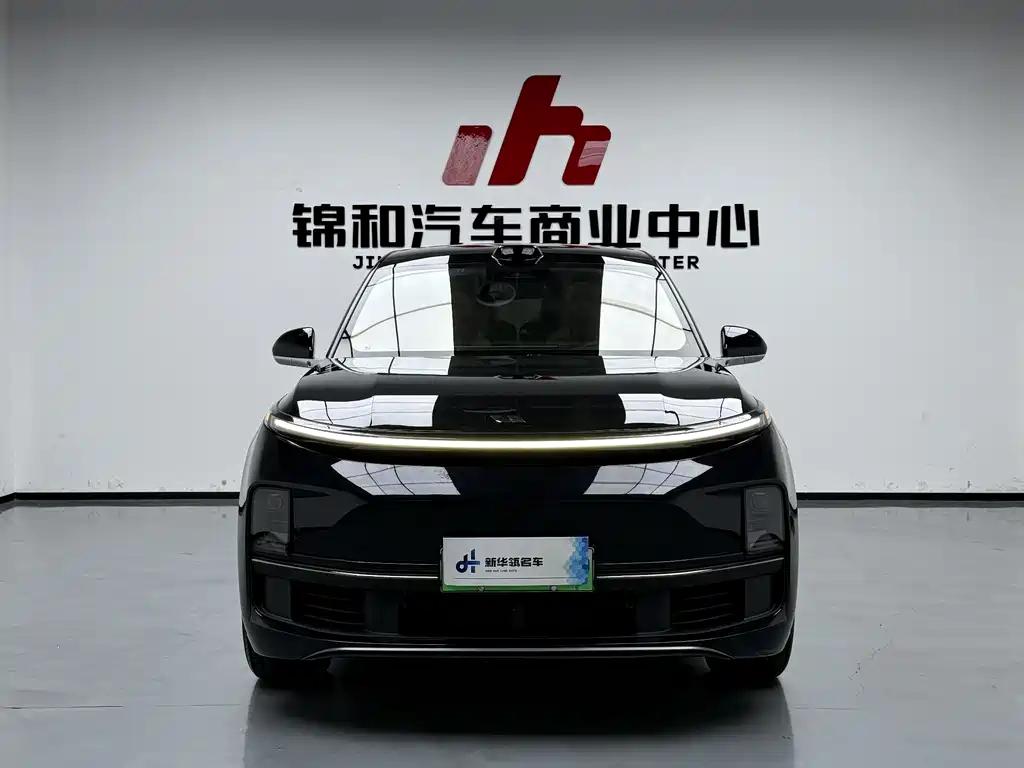 Li Auto Li L8 2024