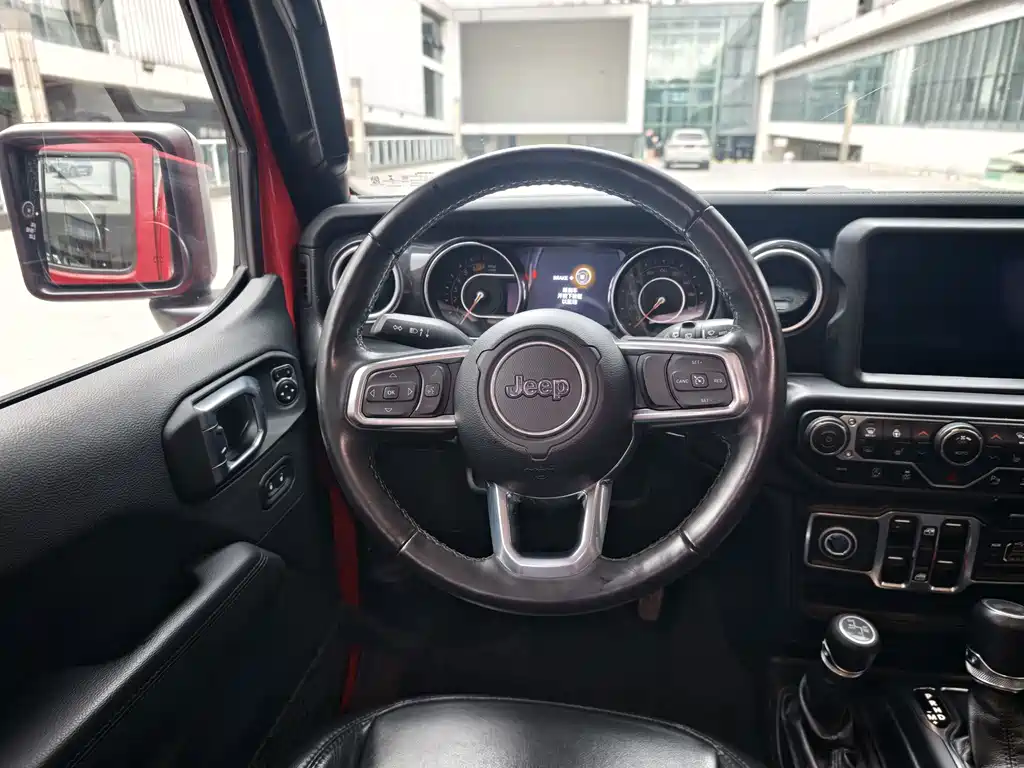 Jeep Wrangler 2024 — фото 12