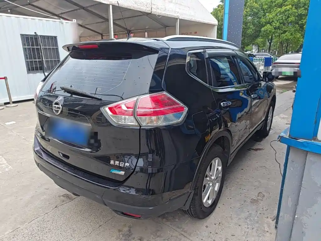 Nissan X-Trail 2016