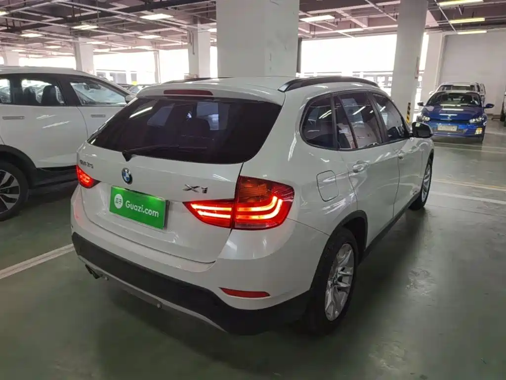 BMW X1 2015 — фото 7