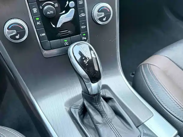 Volvo XC60 2015