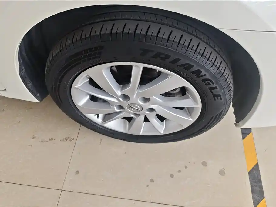 Nissan Sylphy 2015