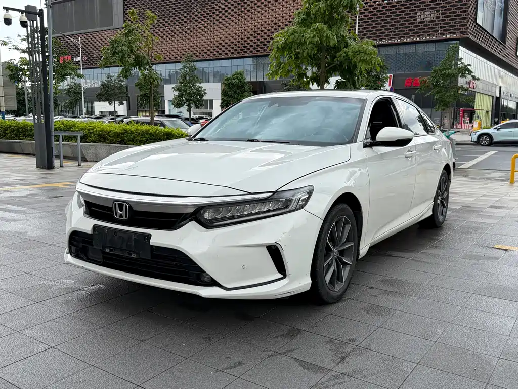 Honda Inspire 2022 — фото 1