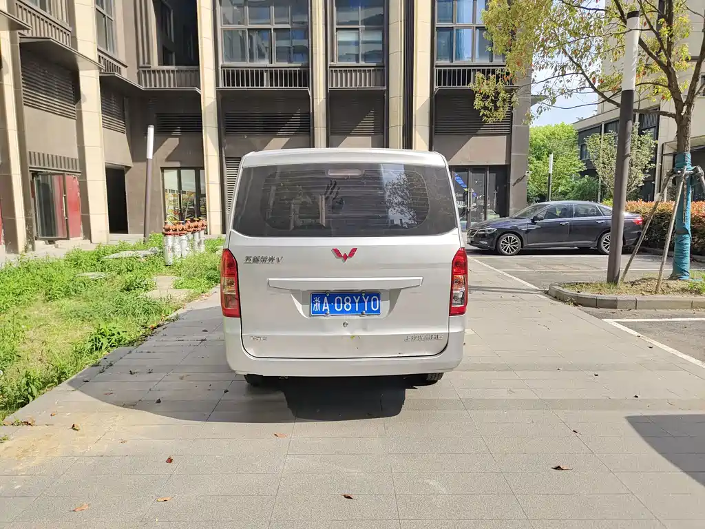Wuling Rongguang V 2020 — фото 4