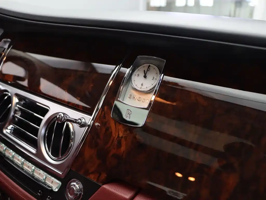 Rolls-Royce Ghost 2014 — фото 12